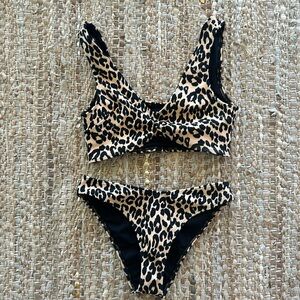 Montce 🐆bikini 🤎🖤 Top Small Bottom Medium EUC